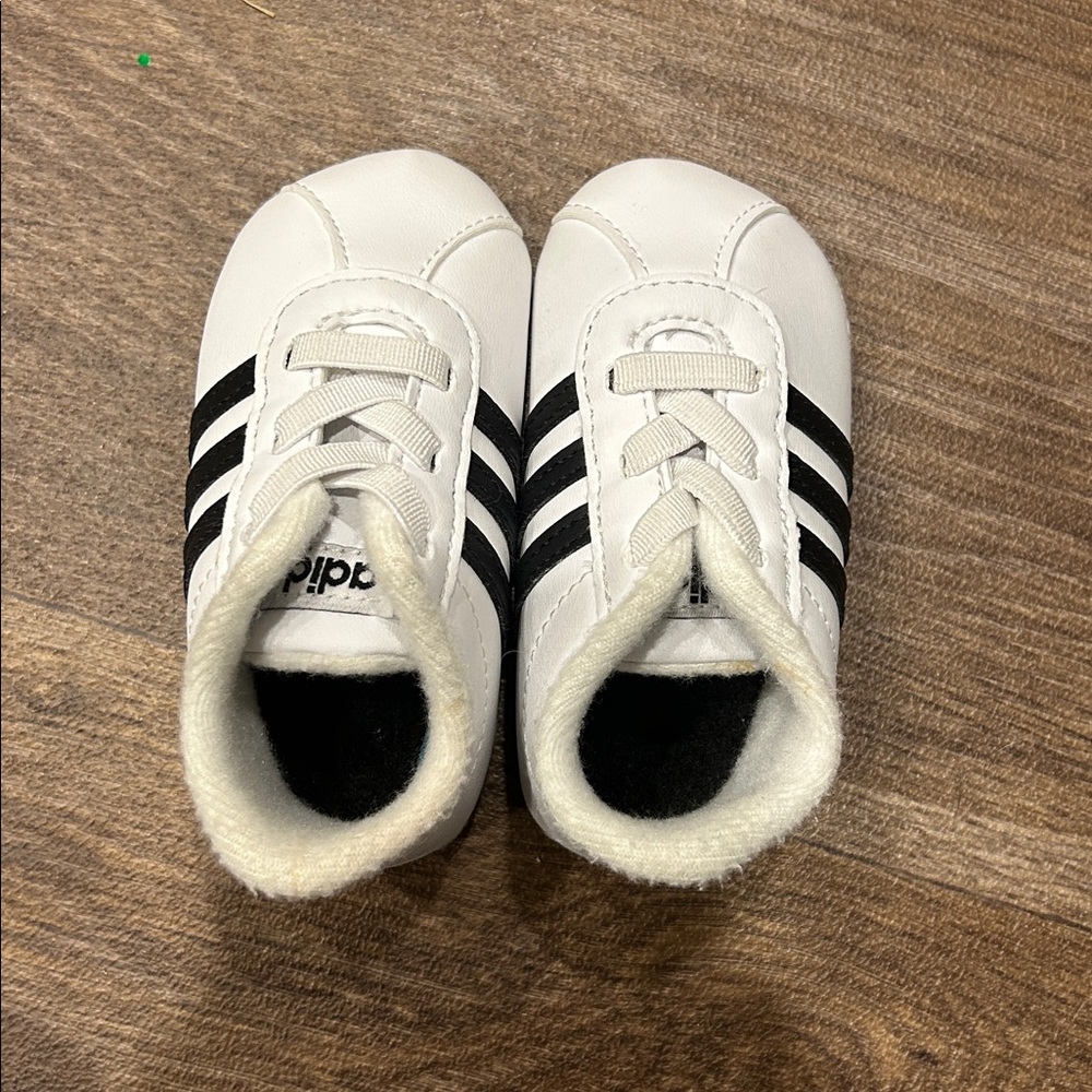 Adidas Infant Sneakers in White with Black Stripes